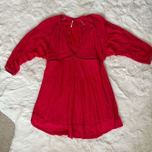 FREE PEOPLE FP Go Lightly V-Neck 3/4 Dolman SLEEVE
Swing Dress in hot pink - Picture 15 of 16